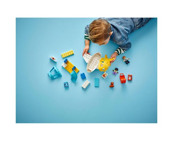 Конструктор LEGO DUPLO Впервые в аэропорту (10443-), изображение 7 Конструктор LEGO DUPLO Впервые в аэропорту (10443-), изображение 7