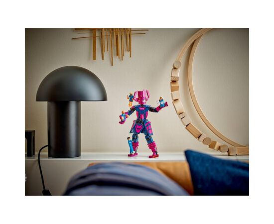 Конструктор LEGO Marvel Фантастична четвірка проти Галактуса: фігурка для збирання (76316), зображення 10 Конструктор LEGO Marvel Фантастична четвірка проти Галактуса: фігурка для збирання (76316), зображення 10