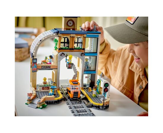 Конструктор LEGO City Центральный железнодорожный вокзал (60469), изображение 11 Конструктор LEGO City Центральный железнодорожный вокзал (60469), изображение 11