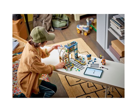 Конструктор LEGO City Центральный железнодорожный вокзал (60469), изображение 9 Конструктор LEGO City Центральный железнодорожный вокзал (60469), изображение 9
