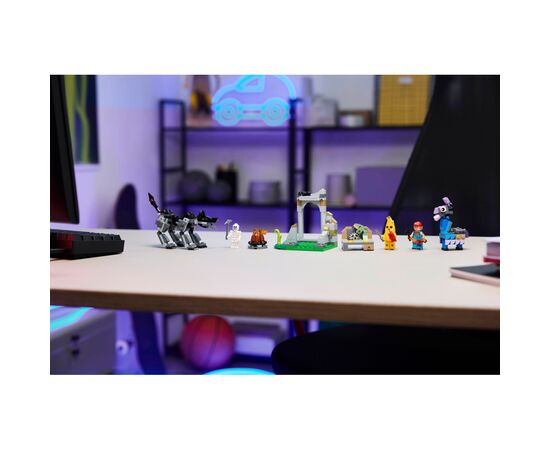 Конструктор LEGO Fortnite Лагерь Peely и Sparkplug в Fortnite (77075), изображение 12 Конструктор LEGO Fortnite Лагерь Peely и Sparkplug в Fortnite (77075), изображение 12
