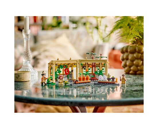 Конструктор LEGO Harry Potter Замок Хогвартс: урок гербології (76445), зображення 11 Конструктор LEGO Harry Potter Замок Хогвартс: урок гербології (76445), зображення 11