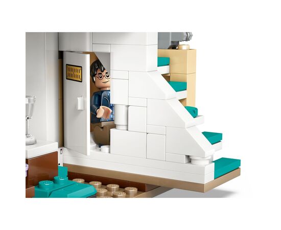 Конструктор LEGO Harry Potter Тисовая улица: визит тетушки Мардж (76451-), изображение 8 Конструктор LEGO Harry Potter Тисовая улица: визит тетушки Мардж (76451-), изображение 8