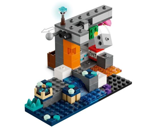 Конструктор LEGO Minecraft Зустріч із Захисником (21274), зображення 4 Конструктор LEGO Minecraft Зустріч із Захисником (21274), зображення 4