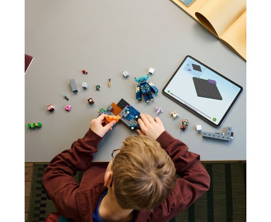 Конструктор LEGO Minecraft Зустріч із Захисником (21274), зображення 9 Конструктор LEGO Minecraft Зустріч із Захисником (21274), зображення 9