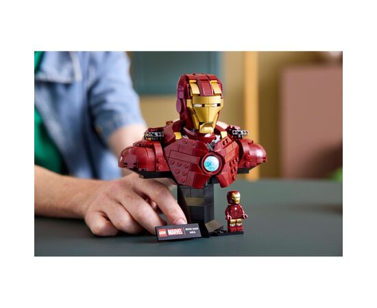 Конструктор LEGO Marvel Погруддя Залізної Людини MK4 (76327), зображення 10 Конструктор LEGO Marvel Погруддя Залізної Людини MK4 (76327), зображення 10