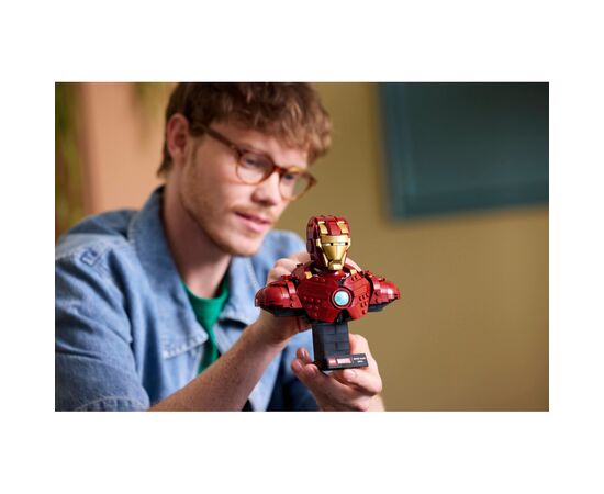 Конструктор LEGO Marvel Погруддя Залізної Людини MK4 (76327), зображення 11 Конструктор LEGO Marvel Погруддя Залізної Людини MK4 (76327), зображення 11