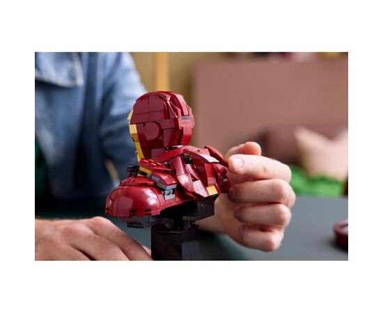 Конструктор LEGO Marvel Погруддя Залізної Людини MK4 (76327), зображення 9 Конструктор LEGO Marvel Погруддя Залізної Людини MK4 (76327), зображення 9