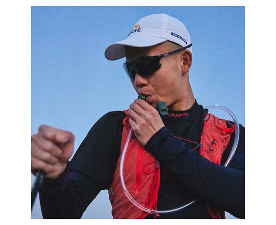 Питьевая система Naturehike CNK2450CF011, 1.5л. прозора (6975641889816), изображение 2 Питьевая система Naturehike CNK2450CF011, 1.5л. прозора (6975641889816), изображение 2