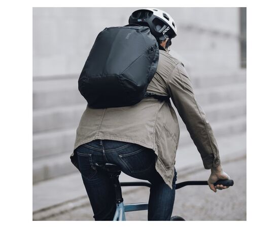 Рюкзак для ноутбука Thule 15.6" Tact 21L Backpack TACTBP-116 Black (3205293), изображение 3 Рюкзак для ноутбука Thule 15.6" Tact 21L Backpack TACTBP-116 Black (3205293), изображение 3