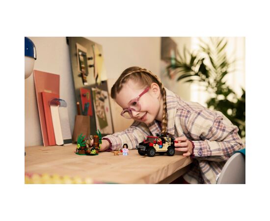 Конструктор LEGO Jurassic World Побег по бездорожью от раптора (76972), изображение 9 Конструктор LEGO Jurassic World Побег по бездорожью от раптора (76972), изображение 9