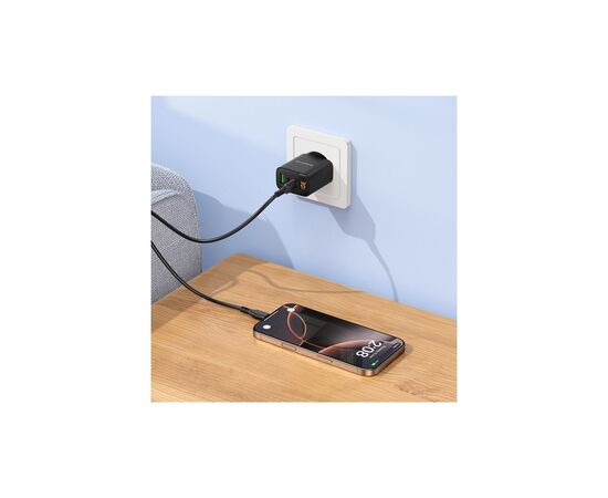 Зарядное устройство BOROFONE BA98A Ilustre 2xUSB-C + 1xUSB-A PD30W digital display + cable USB-C to USB-C Black (6941991120534), изображение 8 Зарядное устройство BOROFONE BA98A Ilustre 2xUSB-C + 1xUSB-A PD30W digital display + cable USB-C to USB-C Black (6941991120534), изображение 8