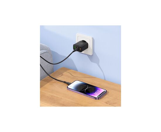 Зарядное устройство BOROFONE BA98A Ilustre 2xUSB-C + 1xUSB-A PD30W digital display + cable USB-C to Lightning Black (6941991120527), изображение 8 Зарядное устройство BOROFONE BA98A Ilustre 2xUSB-C + 1xUSB-A PD30W digital display + cable USB-C to Lightning Black (6941991120527), изображение 8