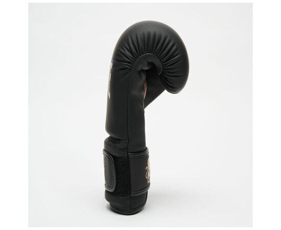 Боксерские перчатки Leone GN059D Black/Gold 12 унцій (GN059D_Bl/Gold_12oz), изображение 5 Боксерские перчатки Leone GN059D Black/Gold 12 унцій (GN059D_Bl/Gold_12oz), изображение 5