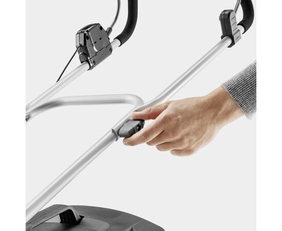 Газонокосилка Karcher LMO 2-18 Battery 18V, 32см, 1x5Ah, 25-60мм (1.445-401.0), изображение 2 Газонокосилка Karcher LMO 2-18 Battery 18V, 32см, 1x5Ah, 25-60мм (1.445-401.0), изображение 2