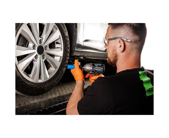 Гайковерт Energy+ 18V, бесщеточный, 2600об/мин, 450Нм, 1/2", 3 скорости (без АКБ и ЗУ) Graphite (58G038), изображение 5 Гайковерт Energy+ 18V, бесщеточный, 2600об/мин, 450Нм, 1/2", 3 скорости (без АКБ и ЗУ) Graphite (58G038), изображение 5