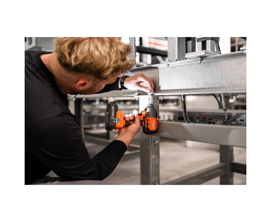 Гайковерт Neo Tools Energy+ 18V, бесщеточный, 2400об/мин, 850Нм, 1/2", 3 скорости (без АКБ и ЗУ) (04-608), изображение 4 Гайковерт Neo Tools Energy+ 18V, бесщеточный, 2400об/мин, 850Нм, 1/2", 3 скорости (без АКБ и ЗУ) (04-608), изображение 4