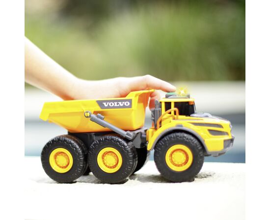 Спецтехника Dickie Toys Самосвал Вольво со звуковыми и световыми эффектами, 23 см (3723007), изображение 6 Спецтехника Dickie Toys Самосвал Вольво со звуковыми и световыми эффектами, 23 см (3723007), изображение 6