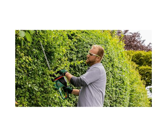 Кусторез Bosch AdvancedHedgeCut 70 500Вт, 70см, шаг реза 34мм, 4.1 кг (0.600.8C0.903), изображение 6 Кусторез Bosch AdvancedHedgeCut 70 500Вт, 70см, шаг реза 34мм, 4.1 кг (0.600.8C0.903), изображение 6