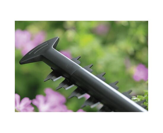 Кущоріз Bosch акумуляторний EasyHedgeCut EasyHedgeCut 18-45 18V, 2Ah, лезо 45см, крок різу 15мм (0.600.849.H02), зображення 3 Кущоріз Bosch акумуляторний EasyHedgeCut EasyHedgeCut 18-45 18V, 2Ah, лезо 45см, крок різу 15мм (0.600.849.H02), зображення 3