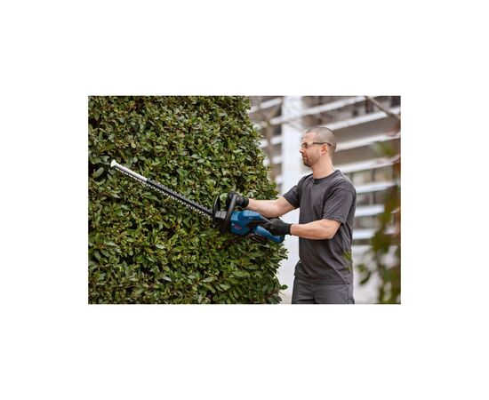 Кусторез Bosch аккумуляторный Professional GHE 18V-60 18V, 60мм, шаг реза 23мм, 2.3кг (без АКБ и ЗУ) (0.600.8C9.000), изображение 2 Кусторез Bosch аккумуляторный Professional GHE 18V-60 18V, 60мм, шаг реза 23мм, 2.3кг (без АКБ и ЗУ) (0.600.8C9.000), изображение 2