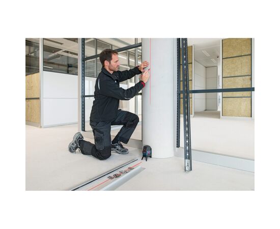 Лазерний нівелір Bosch Professional GCL2-50+RM1+BM3 до 20м, ±0.3мм/м, 4AAx1.5В, IP54, чохол, мішеннь, кейс (0.601.066.F02), зображення 3 Лазерний нівелір Bosch Professional GCL2-50+RM1+BM3 до 20м, ±0.3мм/м, 4AAx1.5В, IP54, чохол, мішеннь, кейс (0.601.066.F02), зображення 3