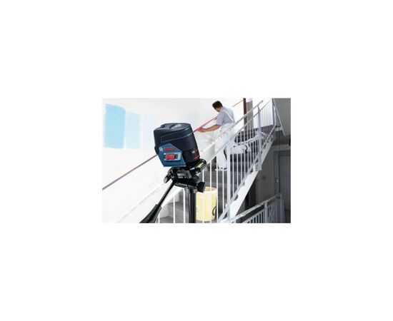 Лазерний нівелір Bosch Professional GCL2-50C+RM2+BT150 до 10м, ±0.3мм/м, 4AAx1.5В, IP54, штативі, чохол, мішеннь (0.601.066.G02), зображення 3 Лазерний нівелір Bosch Professional GCL2-50C+RM2+BT150 до 10м, ±0.3мм/м, 4AAx1.5В, IP54, штативі, чохол, мішеннь (0.601.066.G02), зображення 3