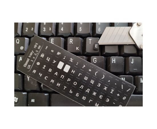 Наклейка на клавиатуру BestKey миниатюрная непрозрачная черная, 56, серебряный (BKm4SIL/044), изображение 2 Наклейка на клавиатуру BestKey миниатюрная непрозрачная черная, 56, серебряный (BKm4SIL/044), изображение 2