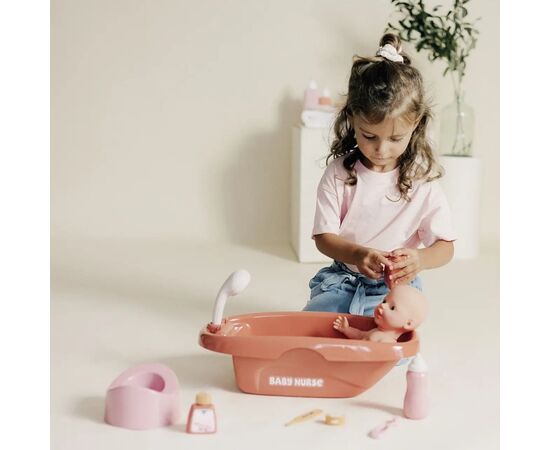 Игровой набор Smoby Ванна для пупса Беби Ньорс. Терракотовая пудра с аксессуарами, 42 см (7600220383), изображение 7 Игровой набор Smoby Ванна для пупса Беби Ньорс. Терракотовая пудра с аксессуарами, 42 см (7600220383), изображение 7