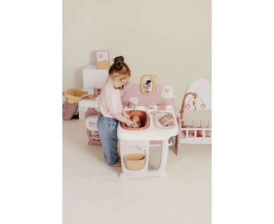 Игровой набор Smoby Большой игровой центр Беби Ньорс. Терракотовая пудра. Комната малыша, 3 зоны, 23 аксессуара (7600220394), изображение 8 Игровой набор Smoby Большой игровой центр Беби Ньорс. Терракотовая пудра. Комната малыша, 3 зоны, 23 аксессуара (7600220394), изображение 8