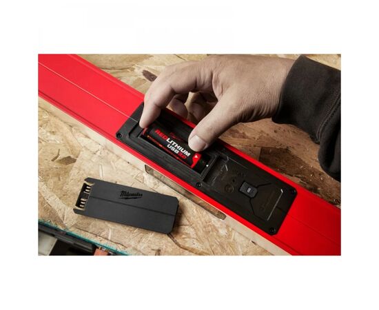 Акумулятор до електроінструменту Milwaukee L4 B3 (4933478311), зображення 4 Акумулятор до електроінструменту Milwaukee L4 B3 (4933478311), зображення 4