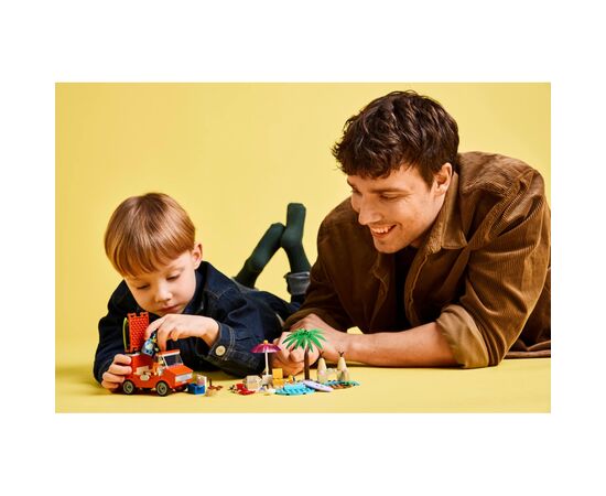 Конструктор LEGO Bluey Пляж и семейная поездка на автомобиле Блуи (11202), изображение 10 Конструктор LEGO Bluey Пляж и семейная поездка на автомобиле Блуи (11202), изображение 10