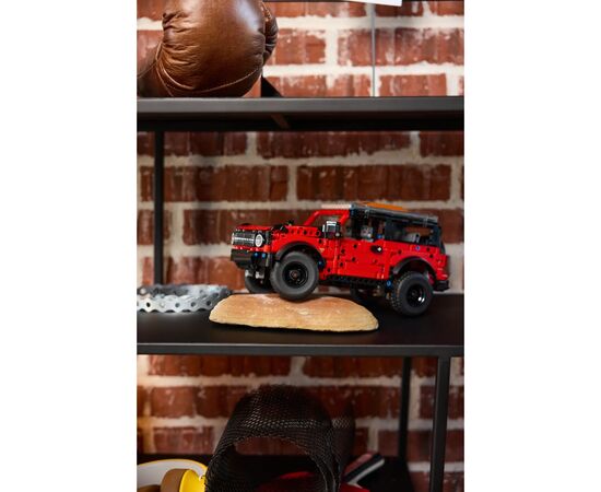 Конструктор LEGO Technic Позашляховик Ford Bronco (42213), зображення 11 Конструктор LEGO Technic Позашляховик Ford Bronco (42213), зображення 11