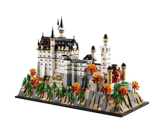 Конструктор LEGO Architecture Замок Нойшванштайн (21063), изображение 3 Конструктор LEGO Architecture Замок Нойшванштайн (21063), изображение 3