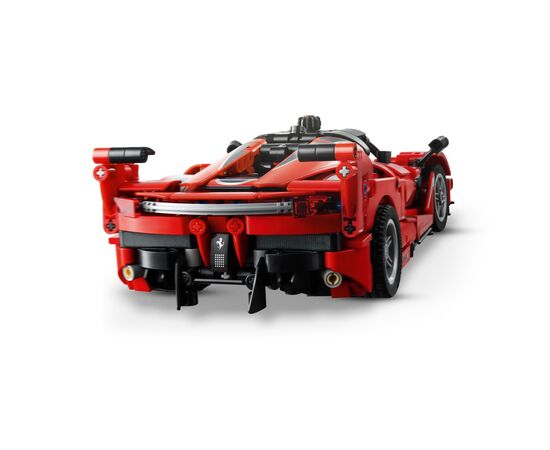 Конструктор LEGO Technic Ferrari FXX K (42212), изображение 8 Конструктор LEGO Technic Ferrari FXX K (42212), изображение 8