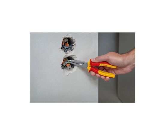 Плоскогубцы Bosch Professional, с длинным носом изогнутые, 200 мм, (40°), VDE (1.600.A02.NE4), изображение 2 Плоскогубцы Bosch Professional, с длинным носом изогнутые, 200 мм, (40°), VDE (1.600.A02.NE4), изображение 2