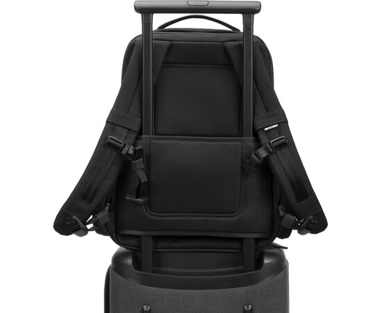 Рюкзак для ноутбука Incase 16" A.R.C. Commuter Pack black (INCO100683-BLK), изображение 12 Рюкзак для ноутбука Incase 16" A.R.C. Commuter Pack black (INCO100683-BLK), изображение 12