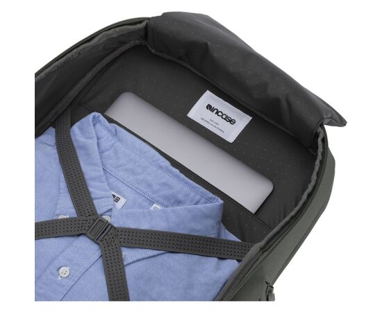 Рюкзак для ноутбука Incase 16" A.R.C. Commuter Pack smoked ivy (INCO100683-SIV), изображение 6 Рюкзак для ноутбука Incase 16" A.R.C. Commuter Pack smoked ivy (INCO100683-SIV), изображение 6