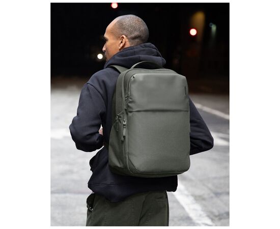Рюкзак для ноутбука Incase 16" A.R.C. Daypack smoked ivy (INCO100684-SIV), изображение 12 Рюкзак для ноутбука Incase 16" A.R.C. Daypack smoked ivy (INCO100684-SIV), изображение 12