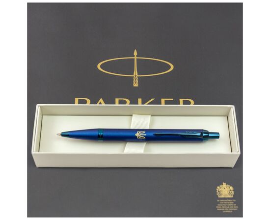 Ручка кулькова Parker IM 17 Professionals UKRAINE Monochrome Blue BP Трезубец (28132_T001y), зображення 4 Ручка кулькова Parker IM 17 Professionals UKRAINE Monochrome Blue BP Трезубец (28132_T001y), зображення 4