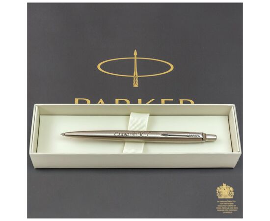 Ручка шариковая Parker JOTTER 17 UKRAINE SS CT BP Слава ЗСУ (16132_T204b), изображение 5 Ручка шариковая Parker JOTTER 17 UKRAINE SS CT BP Слава ЗСУ (16132_T204b), изображение 5
