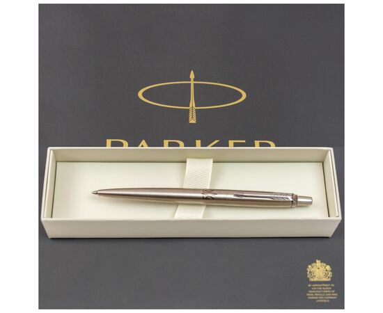 Ручка шариковая Parker JOTTER 17 UKRAINE SS CT BP Трезубец ВСУ (глад.) (16132_T039t), изображение 5 Ручка шариковая Parker JOTTER 17 UKRAINE SS CT BP Трезубец ВСУ (глад.) (16132_T039t), изображение 5