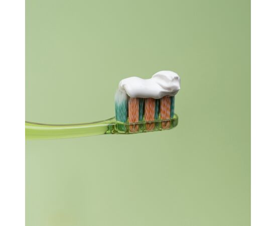 Зубная паста Fesco Ultra Mouth Fresh Свежесть 100 мл (4820204701987), изображение 6 Зубная паста Fesco Ultra Mouth Fresh Свежесть 100 мл (4820204701987), изображение 6