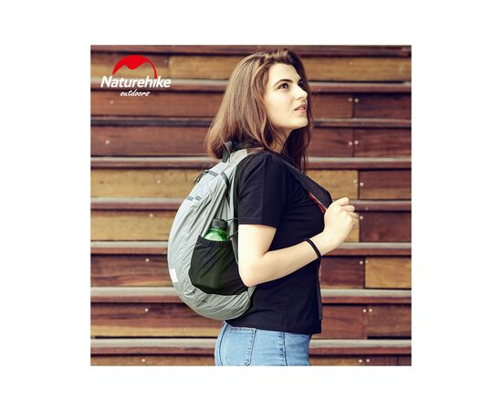 Рюкзак туристический Naturehike Ultralight NH17A012-B, 18 л, чорний (6927595718674), изображение 8 Рюкзак туристический Naturehike Ultralight NH17A012-B, 18 л, чорний (6927595718674), изображение 8