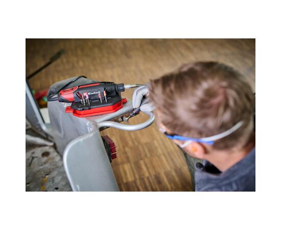 Гравер Einhell TC-MT 150E 150Вт, гибкий вал, набор насадок (4419380), изображение 11 Гравер Einhell TC-MT 150E 150Вт, гибкий вал, набор насадок (4419380), изображение 11