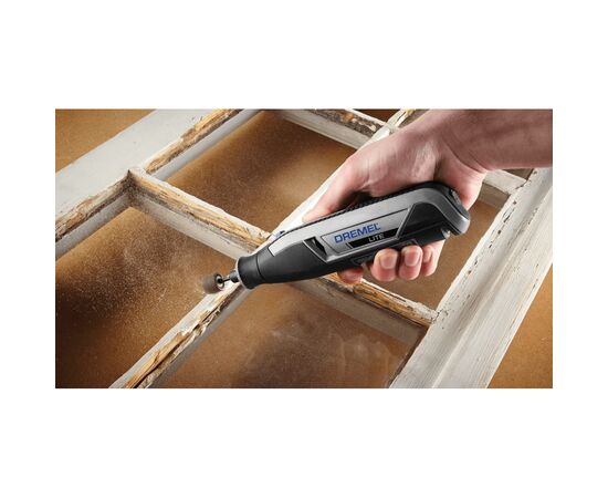 Гравер Dremel 7760-15 3.6V, 2Ah, 8000-25000об/мин, 15 насадок, 195см (F.013.776.0JA), изображение 4 Гравер Dremel 7760-15 3.6V, 2Ah, 8000-25000об/мин, 15 насадок, 195см (F.013.776.0JA), изображение 4