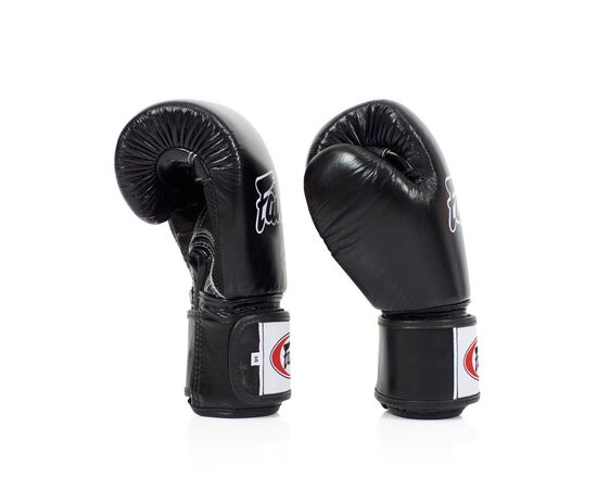 Боксерские перчатки Fairtex BGV1 Black 10 унцій (бинти в комплекті) (BGV1_10oz_Black), изображение 5 Боксерские перчатки Fairtex BGV1 Black 10 унцій (бинти в комплекті) (BGV1_10oz_Black), изображение 5