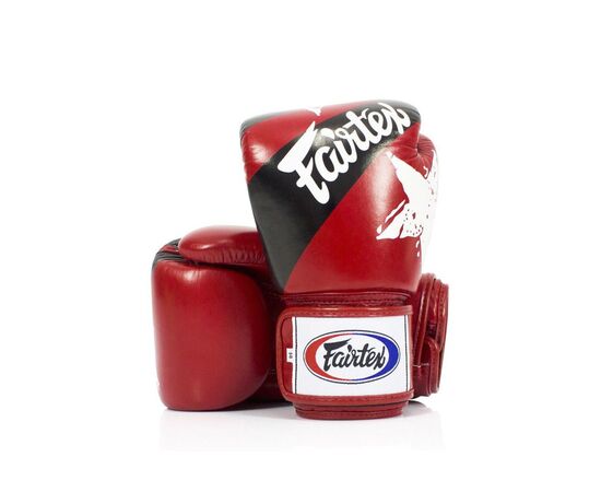 Боксерские перчатки Fairtex BGV1 Nation Print Red 14 унцій (бинти в комплекті) (BGV1_Print_14oz_Red), изображение 2