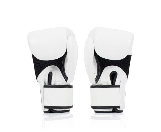 Боксерские перчатки Fairtex BGV1 White 14 унцій (бинти в комплекті) (BGV1_14oz_White), изображение 4 Боксерские перчатки Fairtex BGV1 White 14 унцій (бинти в комплекті) (BGV1_14oz_White), изображение 4