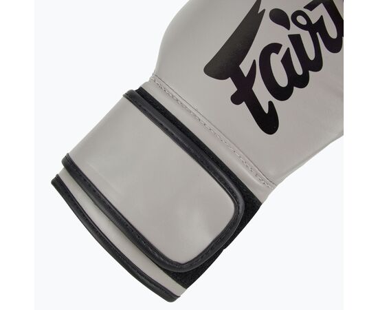 Боксерские перчатки Fairtex BGV14 Grey 12 унцій (бинти в комплекті) (BGV14_12oz_Grey), изображение 8 Боксерские перчатки Fairtex BGV14 Grey 12 унцій (бинти в комплекті) (BGV14_12oz_Grey), изображение 8